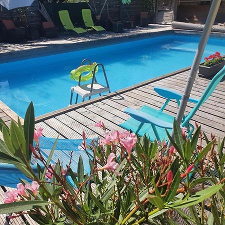 Bed and Breakfast Instant De Liberte Дигуэн Экстерьер фото